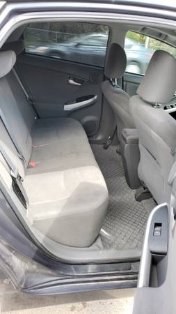2010 Toyota Prius FOUR, 184k, 60mpg for sale in milwaukee, WI – photo 9
