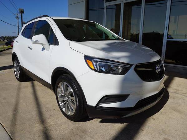 2017 Buick Encore FWD suv Summit White - cars & trucks - by dealer -... for sale in Baton Rouge , LA – photo 2