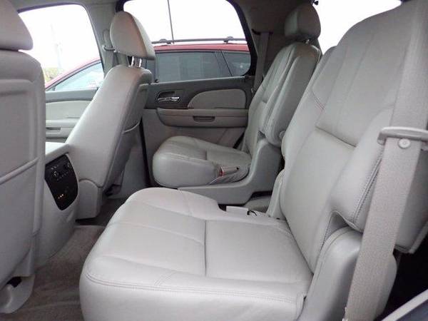 2008 Chevrolet Tahoe LT with 3LT - SUV - cars & trucks - by dealer -... for sale in Cincinnati, OH – photo 11