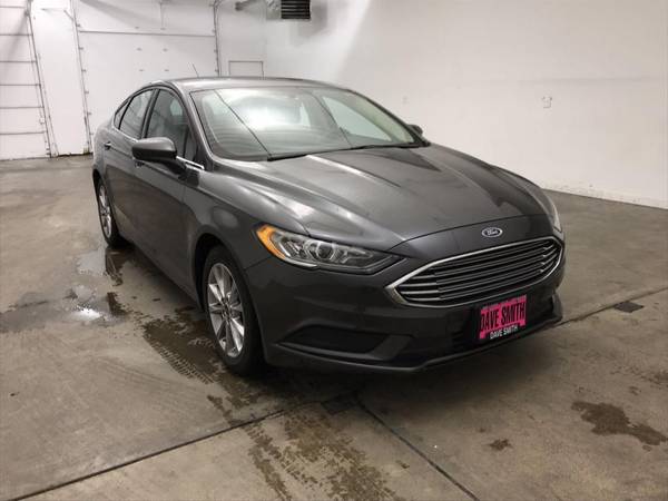 2017 Ford Fusion SE Sedan - - by dealer - vehicle for sale in Coeur d'Alene, MT – photo 2