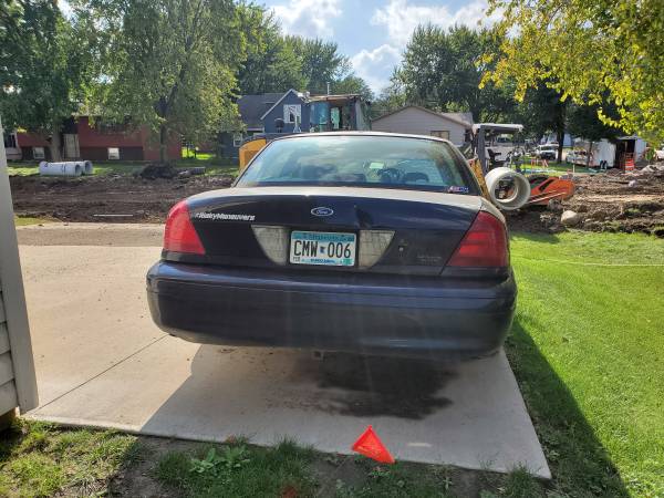 03 p71 crown vic for sale in New Ulm, MN – photo 3