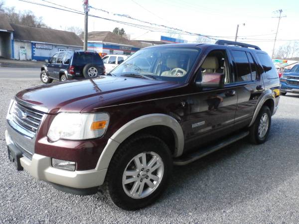 2008 Ford Explorer Eddie Bauer 3rd row, leather - - by for sale in coalport, PA – photo 2