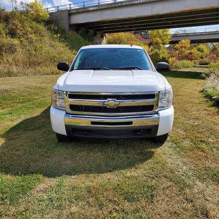2009 CHEVY SILVERADO - - by dealer - vehicle for sale in Falconer, PA – photo 2