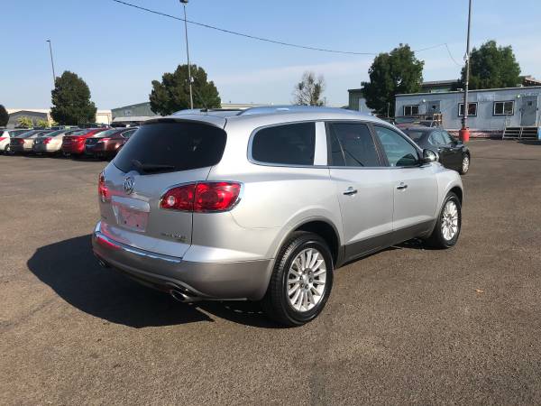 2009 BUICK ENCLAVE CXL 3RD SEATING RUNS GREAT - cars & trucks - by... for sale in Eugene, OR – photo 5