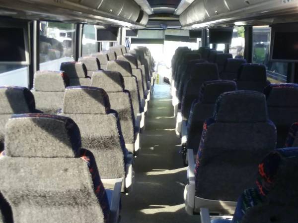 Charter Bus 1999 MCI EL3 Bus - cars & trucks - by owner - vehicle... for sale in Accokeek, MD – photo 7