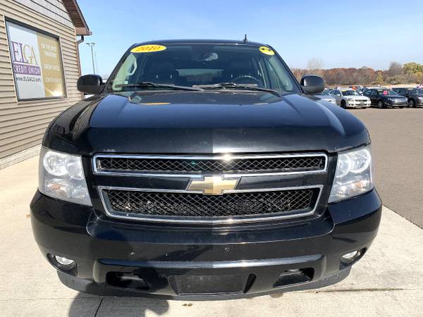 2010 Chevrolet Suburban 4WD 4dr 1500 LT - cars & trucks - by dealer... for sale in Chesaning, MI – photo 2