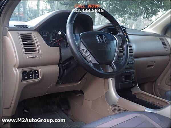 2005 Honda Pilot EX L 4dr 4WD SUV w/Leather - - by for sale in East Brunswick, PA – photo 13