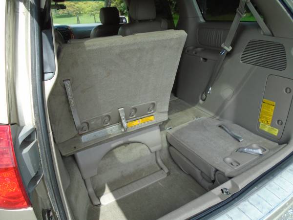 TOYOTA sienna XLE mini van, leather and nice!!!! - cars & trucks -... for sale in GAINESVILLE, FL 32609, FL – photo 12