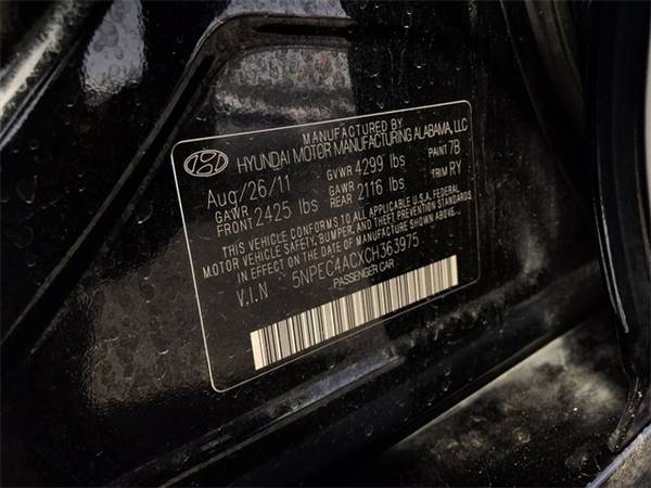 2012 Hyundai Sonata SE sedan Midnight Black Mica - cars & trucks -... for sale in El Paso, TX – photo 24