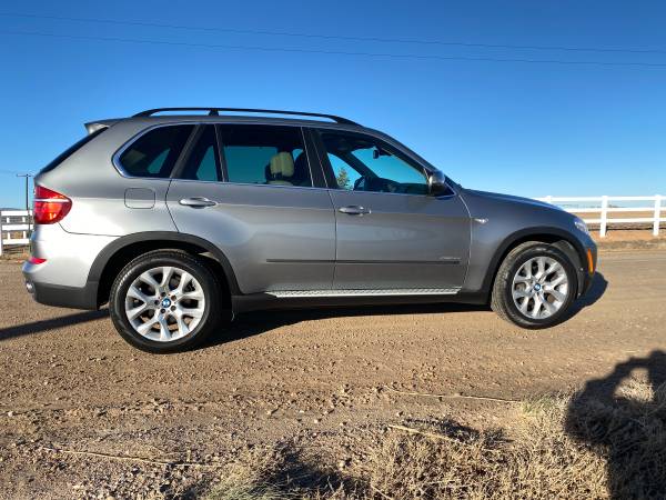 2013 BMW X5 Xdrive35i Premium 39K Miles - cars & trucks - by owner -... for sale in Hygiene, CO – photo 2
