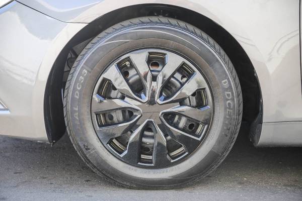 2013 Hyundai Sonata GLS sedan Harbor Gray Metallic for sale in Sacramento , CA – photo 8