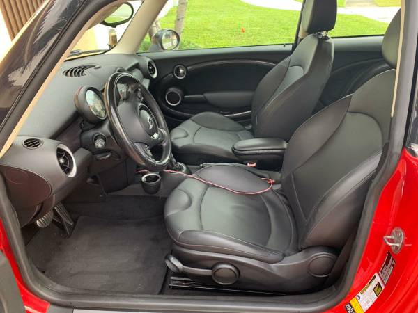 Mini Cooper S Hardtop Low Miles - cars & trucks - by owner - vehicle... for sale in Miami, FL – photo 8