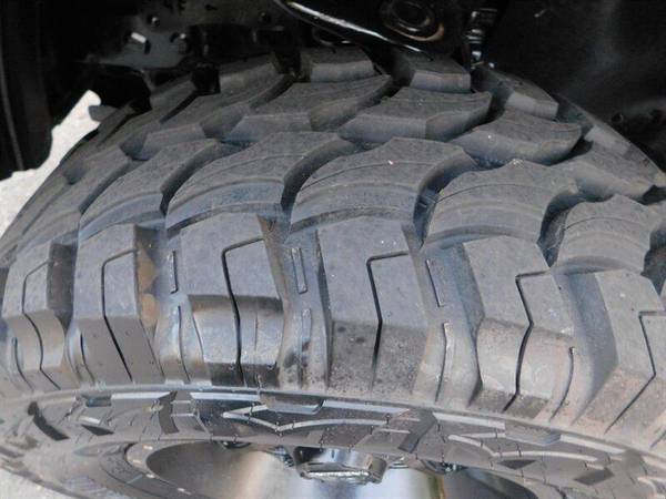 2016 Toyota Tacoma SR5 V6 Double Cab 4X4 / LIFTED w/ NEW 33 MUD TIRE... for sale in Portland, OR – photo 24