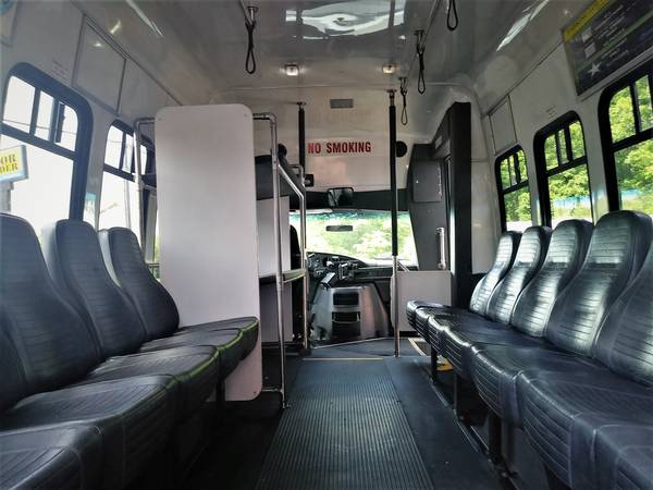 2003 FORD E-450 SHARTRANS SHUTTLE BUS - HALLOWEEN SPECIAL for sale in Richmond, District Of Columbia – photo 20