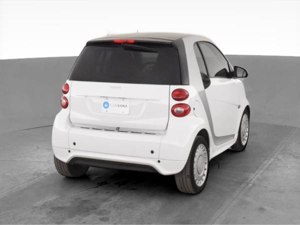 2015 smart fortwo Passion Hatchback Coupe 2D coupe White - FINANCE -... for sale in Philadelphia, PA – photo 10