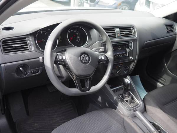 2016 VOLKSWAGEN Jetta 4dr Auto 1.4T S w/Technology 4dr Car for sale in Jamaica, NY – photo 17