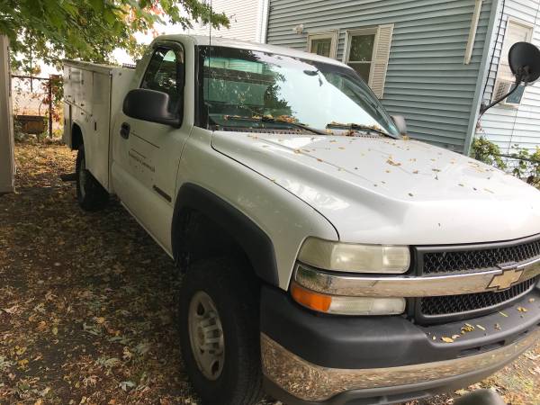 SELLING MY 2002 CHEVY SILVERADO 2500 HD READY FOR WORK for sale in Springfield, CT – photo 2