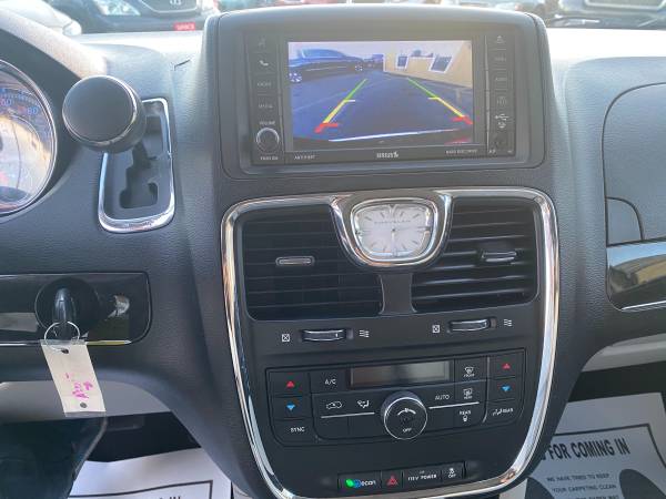 2013 CHRYSLER TOWN AND COUNTRY TOURING**FULLY LOADED*LOW... for sale in Wheat Ridge, CO – photo 23