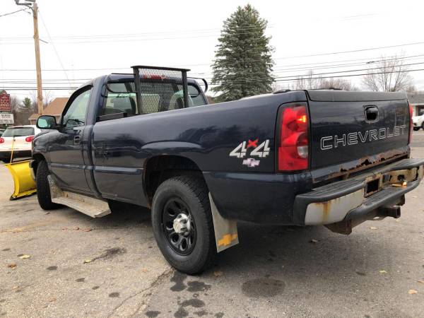 2007 Chevrolet Silverado 1500 Classic LS 2dr Regular Cab 4WD 8 Ft.... for sale in Derry, NH – photo 3