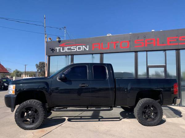 LIFTED 2010 CHEVROLET SILVERADO 4X4 EXTENDED CAB ..... ONLY 73K... for sale in Tucson, AZ – photo 3