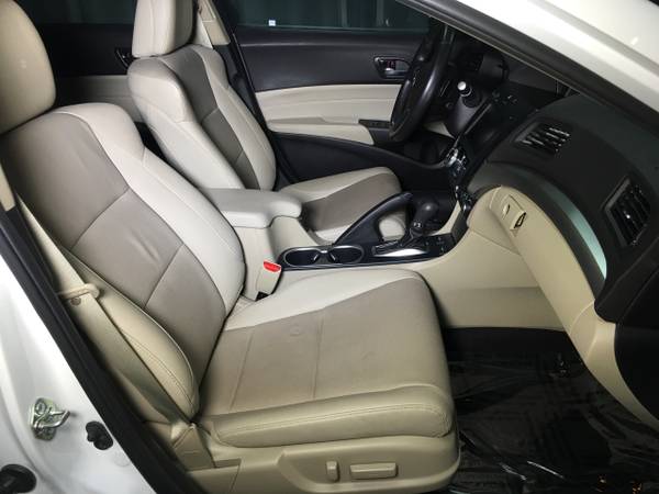 2017 Acura ILX Sedan w/Premium Pkg for sale in Bridgeview, IL – photo 11
