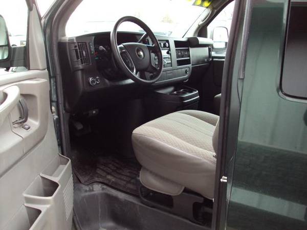 2009 Chevrolet Express Passenger AWD 1500 135 - cars & trucks - by... for sale in waite park, WI – photo 14