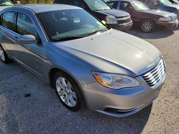 2013 CHRYSLER 200 LX - cars & trucks - by dealer - vehicle... for sale in Alexandria, OH – photo 2