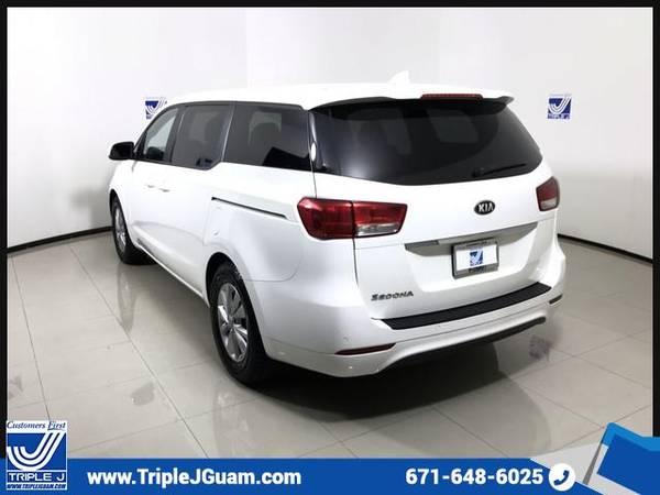 2016 Kia Sedona - - cars & trucks - by dealer for sale in Other, Other – photo 8