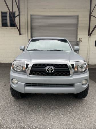 2011 Toyota Tacoma 4x4 for sale in Gainesville, FL – photo 2