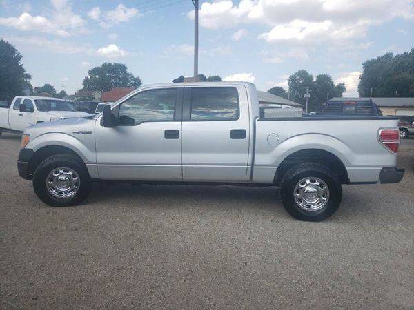 2010 Ford F-150 F150 F 150 XL 4x4 4dr SuperCrew Styleside 5.5 ft. SB for sale in Lancaster, OH – photo 8