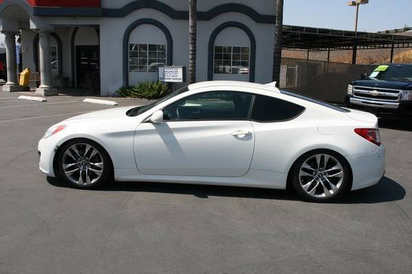 2012 Hyundai Genesis Coupe 2dr I4 2.0T Auto - cars & trucks - by... for sale in Riverside, CA – photo 15