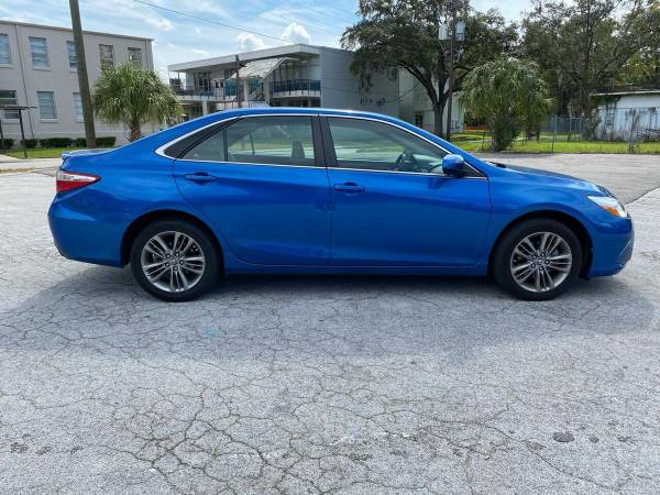 2017 Toyota Camry XLE 4dr Sedan - cars & trucks - by dealer -... for sale in TAMPA, FL – photo 4