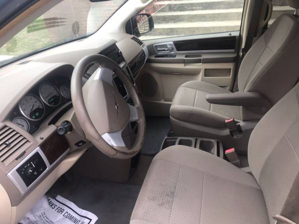 2010 Chrysler town and country, touring edition, 7 Pass, Stow&Go,... for sale in NEW YORK, NY – photo 11