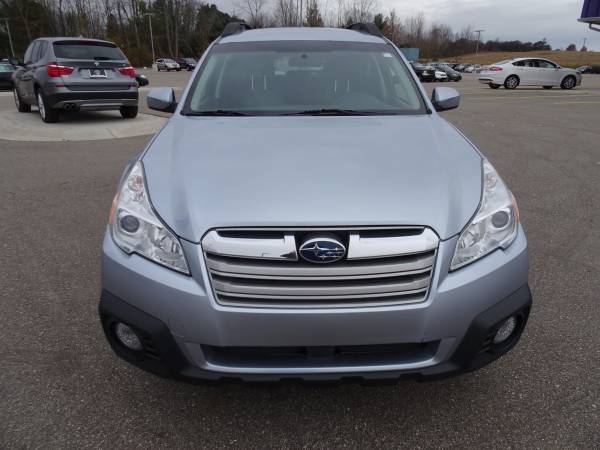 2014 SUBARU OUTBACK 2.5I PREMIUM--1-OWNER! PRICED TO SELL! for sale in Comstock Park, MI – photo 3