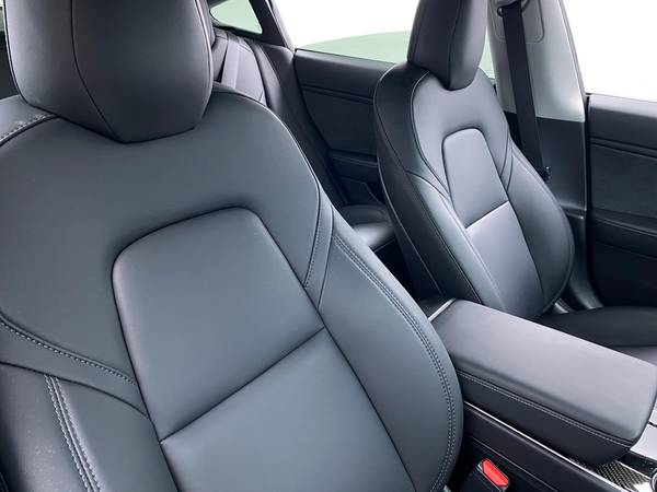 2019 Tesla Model 3 Mid Range Sedan 4D sedan White - FINANCE ONLINE -... for sale in Harrison Township, MI – photo 22