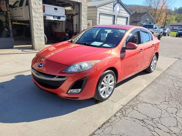 2011 Mazda MAZDA3 s Sport 4dr Sedan 6M EVERYONE IS APPROVED! - cars... for sale in Vandergrift, PA – photo 4
