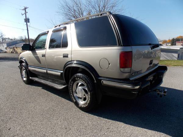 1999 Chevrolet Blazer LT (fully loaded, low mileage, clean) - cars &... for sale in Carlisle, PA – photo 5