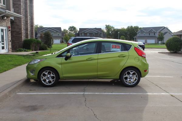 2011 Ford Fiesta SES for sale in North Liberty, IA – photo 3