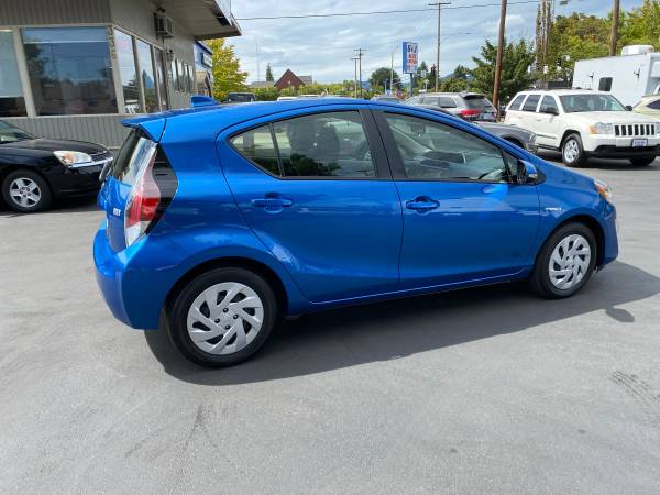 2016 Toyota Prius c Two - Clean Carfax! 53 MPG! - cars & trucks - by... for sale in Corvallis, OR – photo 8