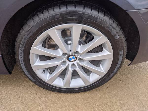 2013 BMW 5 Series 528i xDrive AWD All Wheel Drive SKU: DD108001 for sale in Westmont, IL – photo 9