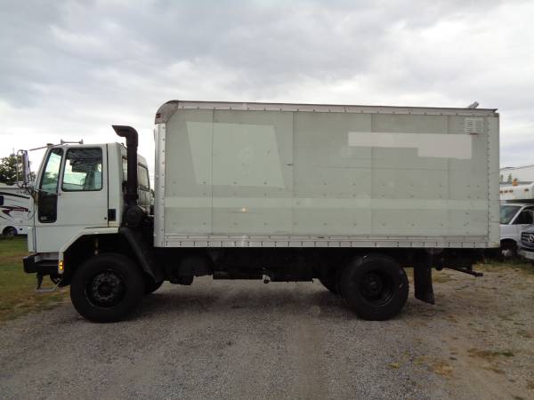 2005 STERLING SC8000 CARGO MAIL TRUCK! ALLISON TRANS, ONLY 73K MILES!! for sale in Palmyra, PA – photo 9