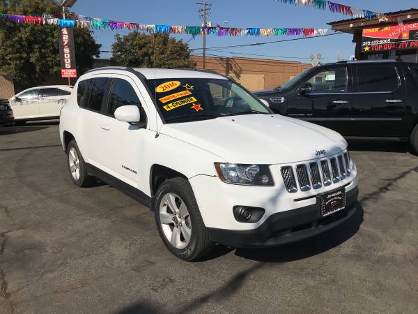 2016 Jeep Compass Latitude SUV (Easy Financing, Fast Approval) -... for sale in Turlcok, CA – photo 2