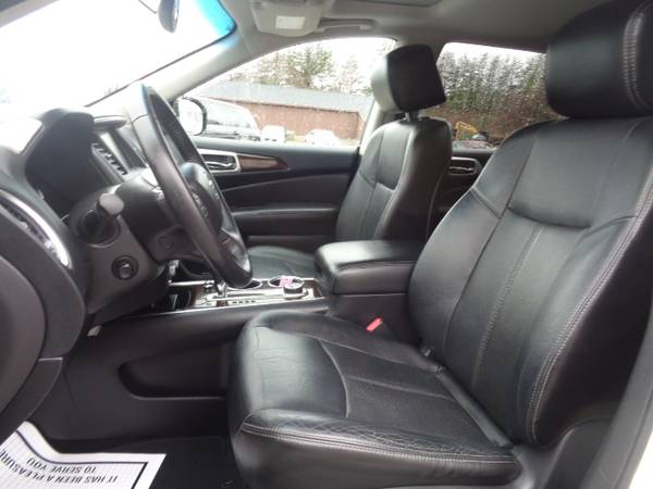 2014 Nissan Pathfinder 4x4 Platinum 7-Passenger Leather Roof Nav for sale in Hampton Falls, MA – photo 8
