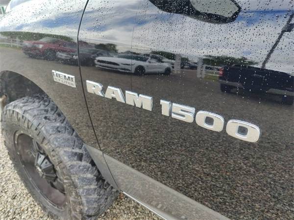 2012 Ram 1500 Outdoorsman - - by dealer - vehicle for sale in Chillicothe, OH – photo 10