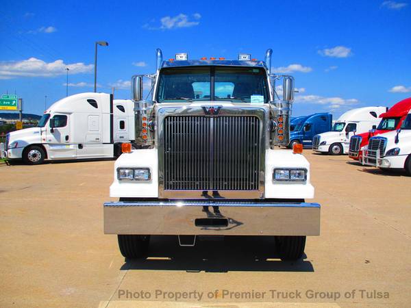 2020 *Western Star* *4900SF* *4900SF Day Cab* White for sale in Tulsa, OK – photo 2