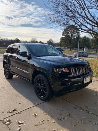 2017 Jeep Grand Cherokee Laredo - cars & trucks - by owner - vehicle... for sale in Lincoln, NE – photo 8