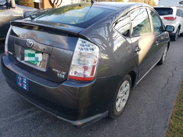 2009 Toyota Prius. - cars & trucks - by owner - vehicle automotive... for sale in Shelburne, VT – photo 4