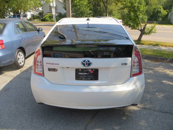 Rust Free 2013 Toyota Prius Three from Tennessee - cars & trucks -... for sale in Winooski, VT – photo 2