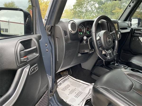 2017 Jeep Wrangler Unlimited Sahara **Chillicothe Truck Southern... for sale in Chillicothe, WV – photo 13