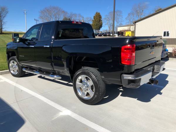 2019 Chevy Silverado 2500HD 4WD - cars & trucks - by owner - vehicle... for sale in Greenbrier, TN – photo 8